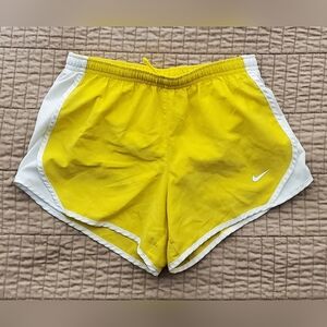 Nike Athletic Shorts - Yellow - Size Girl's Medium